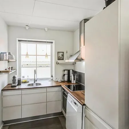 Ayk - 400m From The Sea By Interhome